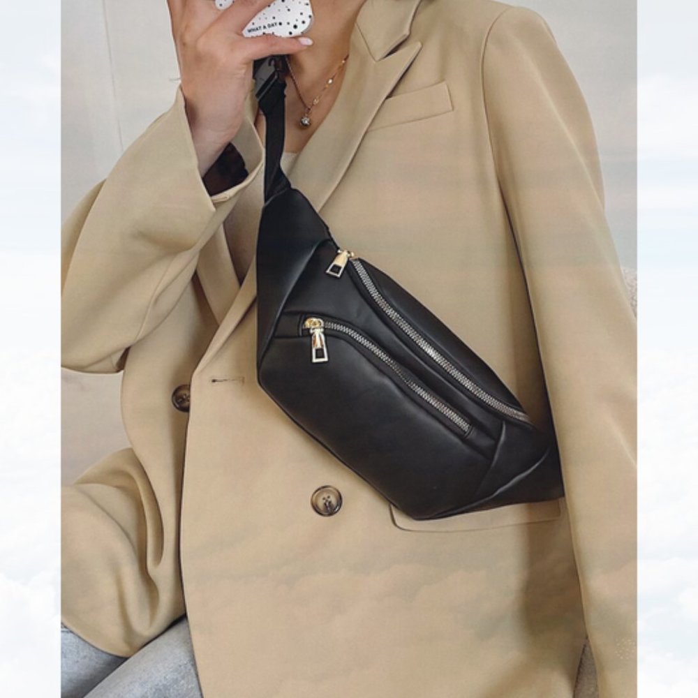 New Front Fanny Pack Black 74